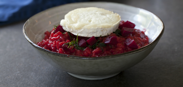 Rote Bete mit Ziegenkäse und Feigen